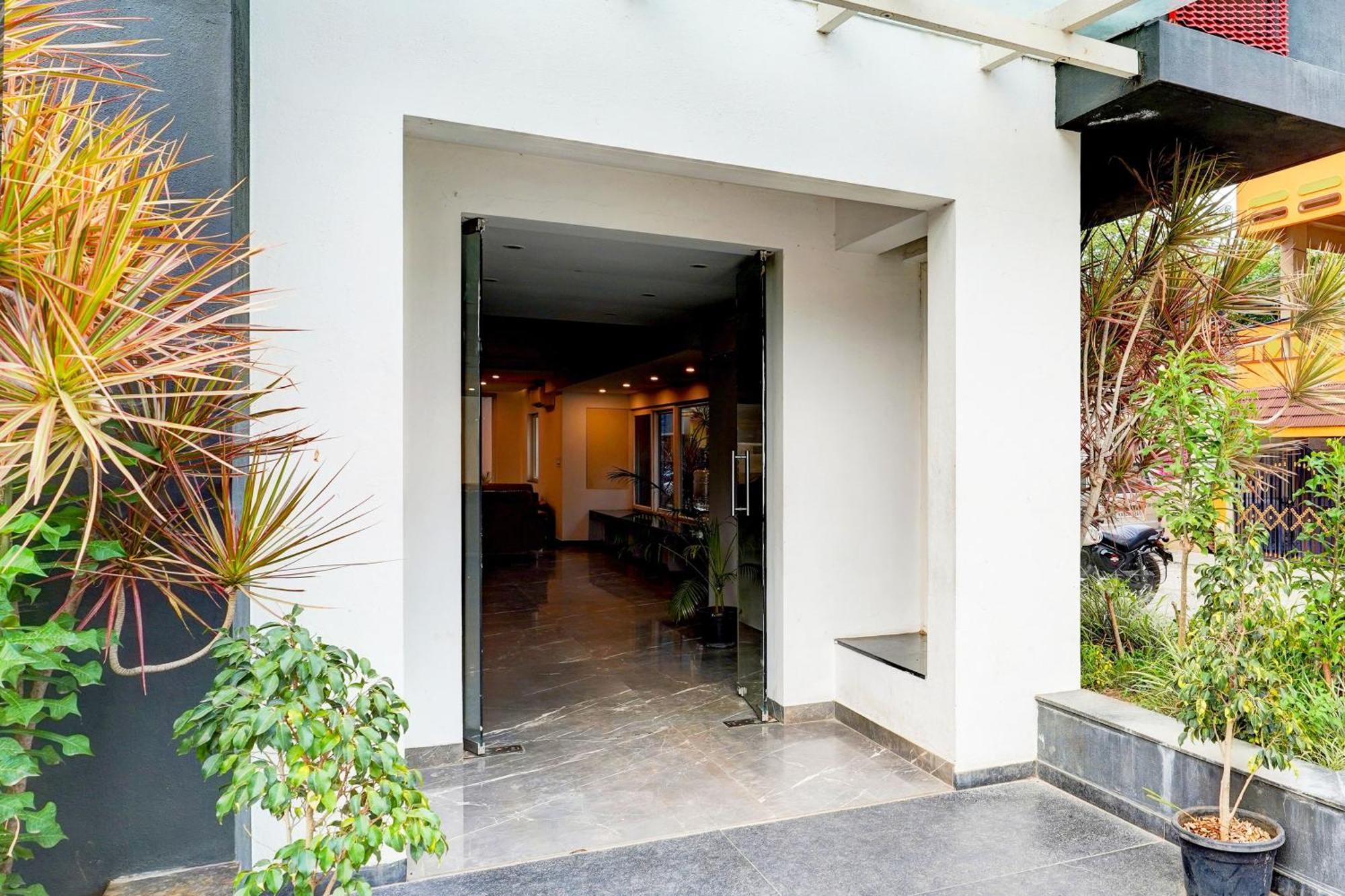 Townhouse Hebbal Bhadrappa Layout Bangalore Exterior foto